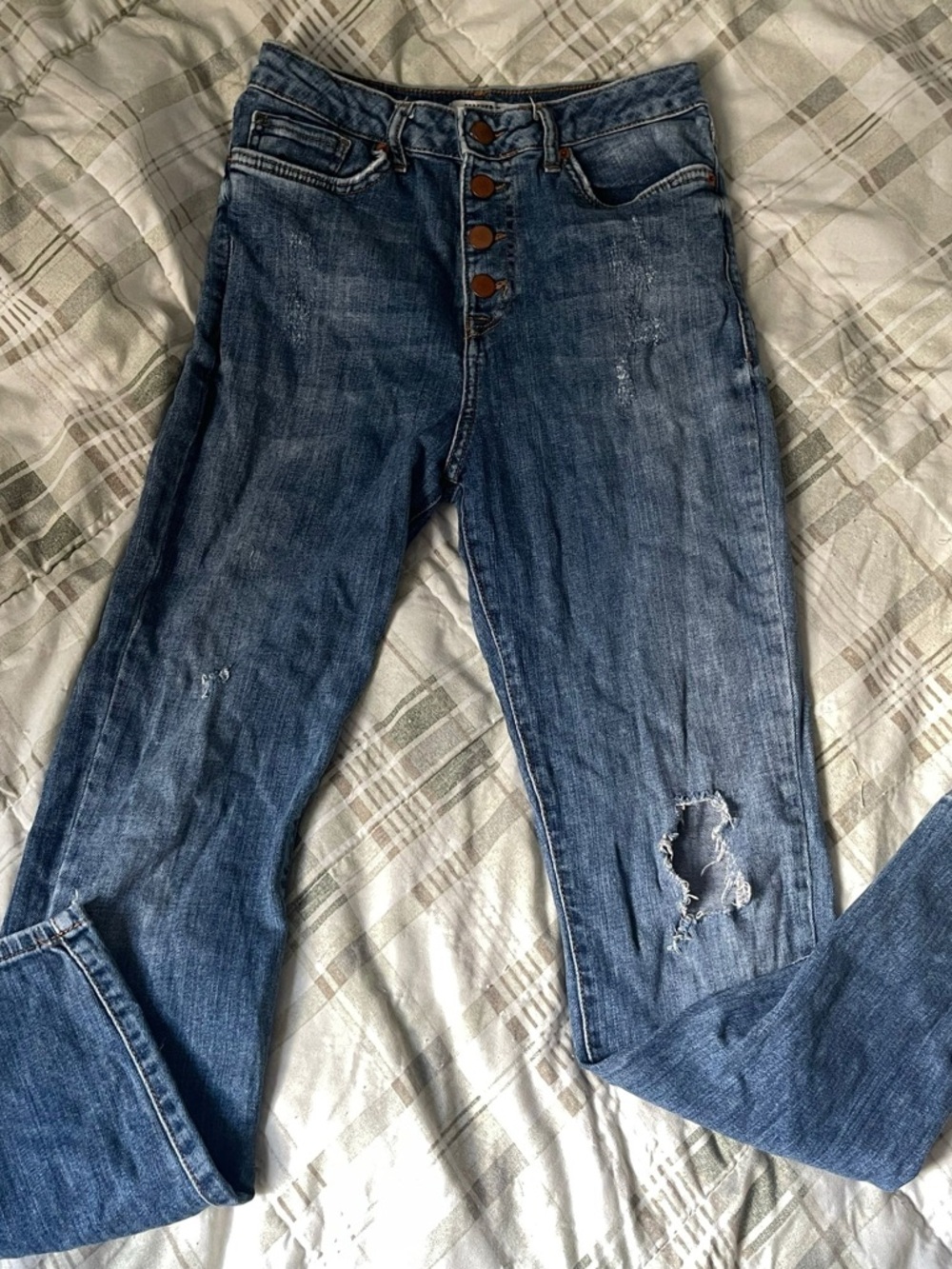 Forever 21 Distressed High-Rise Dark Blue Button-Fly Jeans